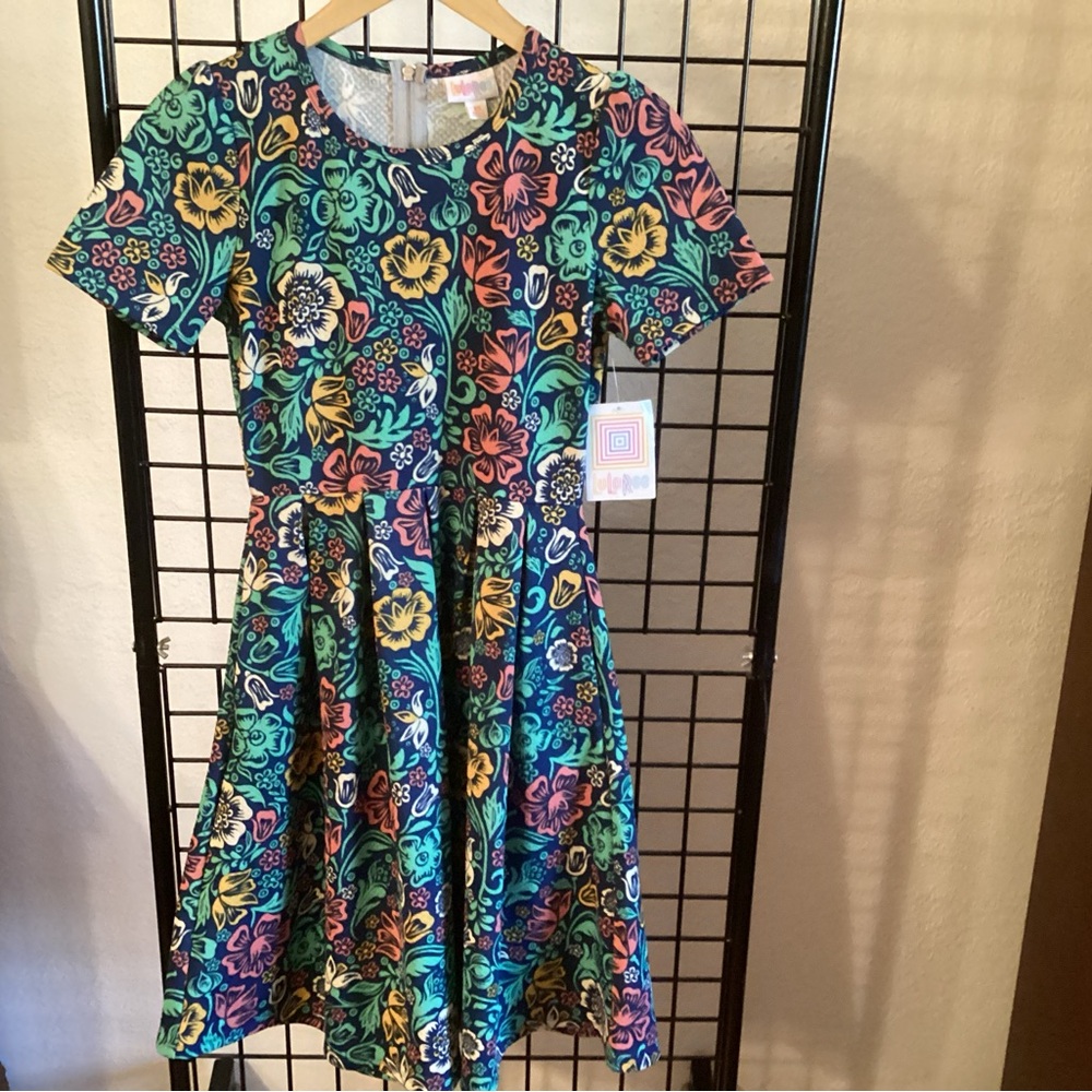 Floral Women’s LuLaRoe XS Dress NWT